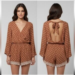 Faithfull the Brand Sublime Florence Tan Floral Playsuit Romper Size 2 / XS